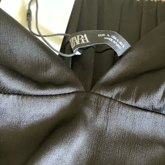 Zara Satin Crop Top - Picture 4 of 5